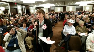 Clean Ocean Action Executive Director Cindy Zipf voices her objections to a proposed liquefied natural gas facility for off the coast of Long Branch.  --John Burton