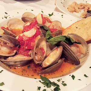 Pan-roasted clams in a red sauce. Photo: B. Sacks