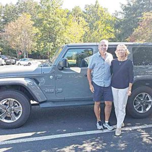 10/17/19, BEACH BALL BENEFITTED VNACJ’S CHILDREN AND FAMILY HEALTH INSTITUTE, Chapel Beach Club, Sea Bright, NJ, Sandy Mulheren, Jamie Drummond, Shawn Rubin, Suzanne Rubin, Vanessa Mulheren, Jill Drummond, Kenny King, Nora King, Jesse Spector, Maryam Spector