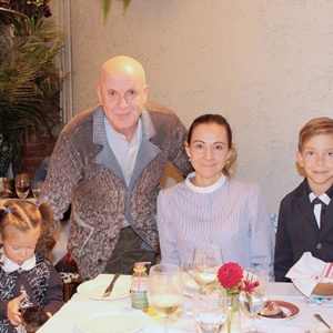 11/12/20, TWO RIVER OUTDOOR DINING SCENE: SPOTLIGHT ON ANJELICA’S, Gene, Kate Kogan, Mia, Max