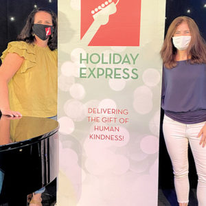 10/22/20, HOLIDAY EXPRESS HELD VIRTUAL CLAMBAKE, Amy Robinson, Krista Newbert