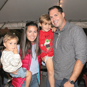 10/08/20, TWO RIVER OUTDOOR DINING SCENE: SPOTLIGHT ON VAL’S TAVERN, Elise, Brian Nelson, kids