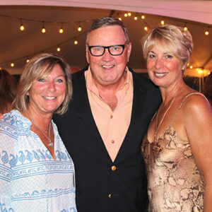 09/15/22, VISITING NURSE ASSOCIATION HEALTH GROUP BOUNCES INTO FALL WITH ‘BEACH BALL’,  Karen Siciliano, Tom Thees, Katie Haloburdo