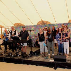 10/06/22, 15TH ANNUAL SUNSET BENEFIT CLAMBAKE RAISED FUNDS FOR HOLIDAY EXPRESS, Holiday Express band, Tim McLoone