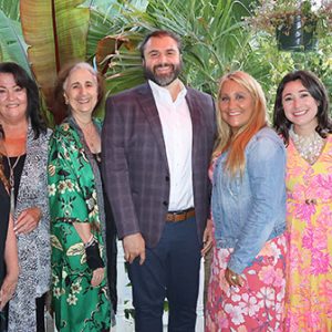 10/03/24, LEGAL AID SOCIETY’S END-OF-SUMMER COCKTAIL RECEPTION AND FUNDRAISER, Lynn Staufenberg, Allison McGoughran, Peggy Freeman, Mark Apostolos, Tracey Settipane, Victoria Paone, Victoria McDougal