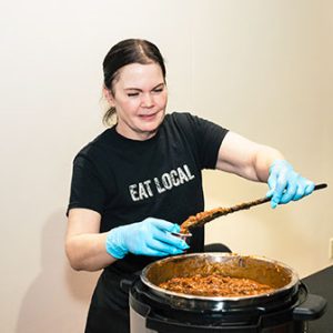 02/20/25, MIDDLETOWN ARTS CENTER WARMS THE DAY WITH CHILI COOK-OFF, Terry Duani