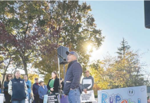 Atlantic Highlands: Rally Held for Chef Detained by ICE