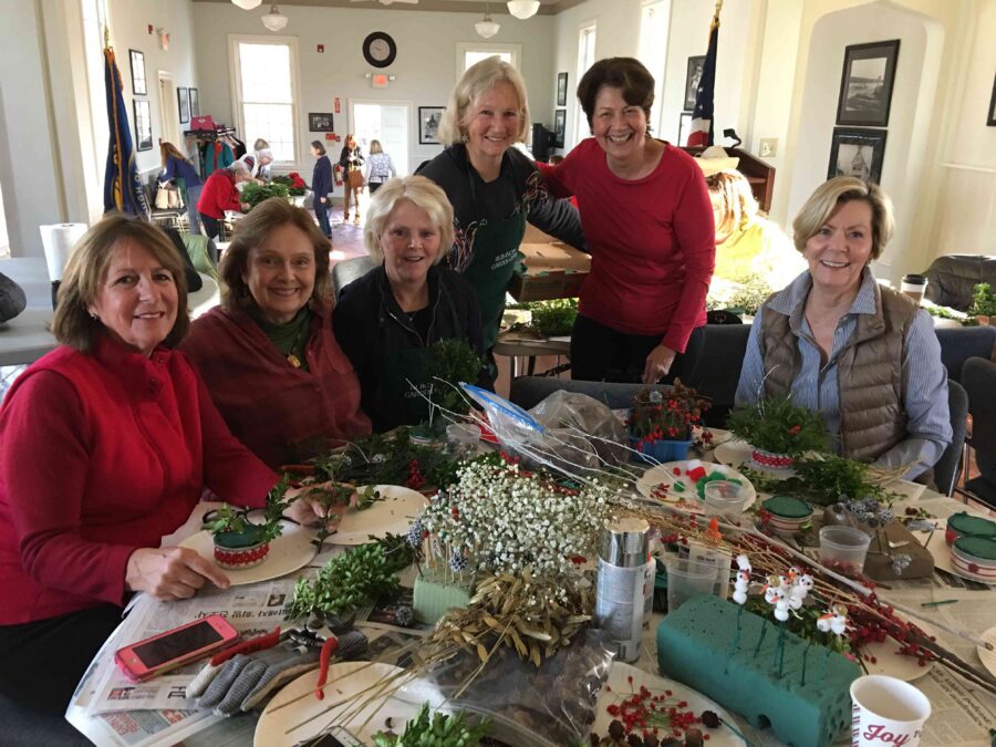 01/11/18, Rumson Garden Club Gives Back To The Community Through Annual Christmas Greens Event, Bingham Hall, Rumson, NJ, Photos courtesy RGC, Anne Marie Erwin, Diana Landreth, Maya Speelmans, Jan Glass, Roseanne Kramer, Barbara Batting
