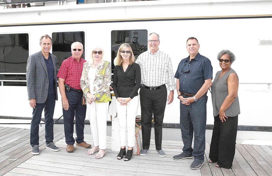 09/12/19, LUNCH BREAK ROLLS OUT CIRCLE OF HOPE INITIATIVE AND KICKS OFF FALL GALA, NJ, Courtesy Equi-Photo/Bill Denver, John Klein, David Graham, Mary Burke, Bernadette Barnett, Stephen Barnett, Vito Cardinale, Gwen Love