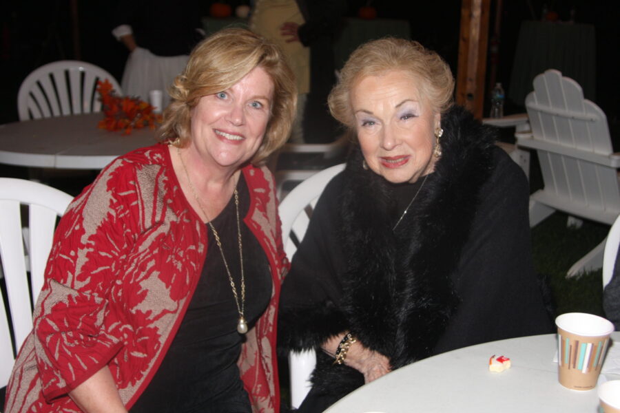 11/08/18, Monmouth County Historical Association Held Eighth Annual Tavernfest, The Blue Ball Tavern, Shrewsbury, NJ, Linda Bricker, Lillian Burry