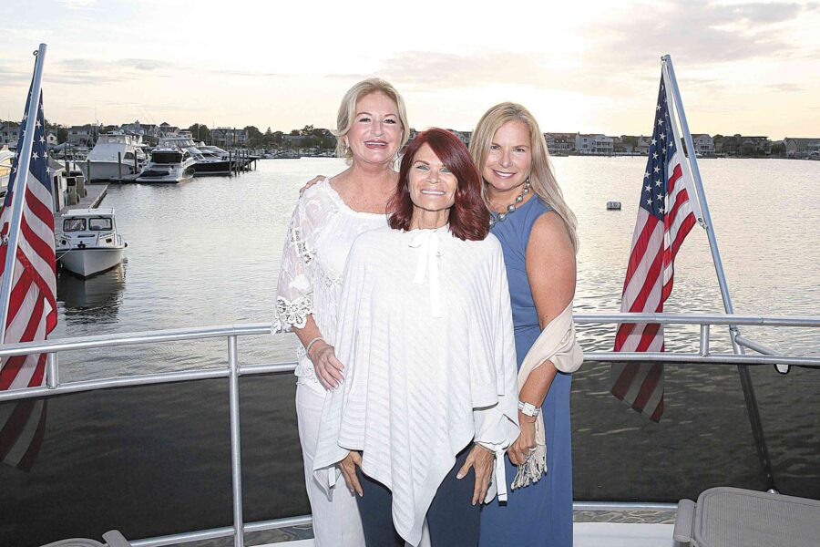 09/12/19, LUNCH BREAK ROLLS OUT CIRCLE OF HOPE INITIATIVE AND KICKS OFF FALL GALA, NJ, Courtesy Equi-Photo/Bill Denver, Maureen Lloyd, Robin Klein, Jackie Brahney