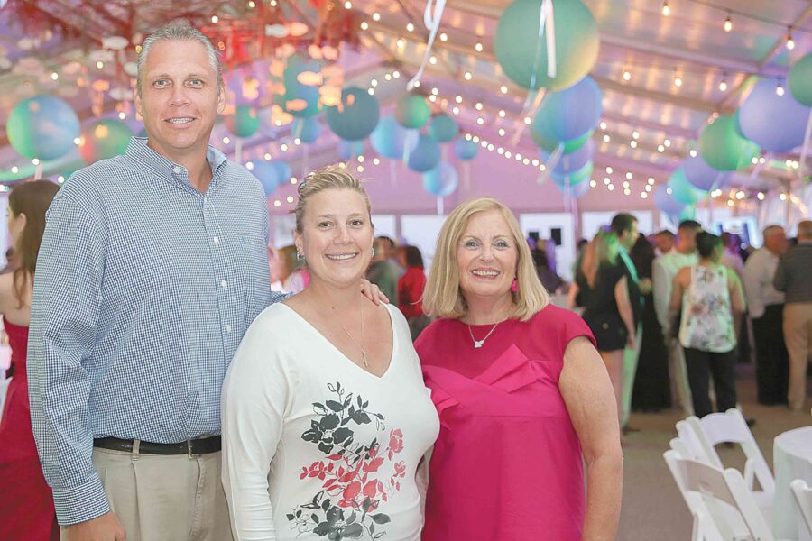 10/17/19, BEACH BALL BENEFITTED VNACJ’S CHILDREN AND FAMILY HEALTH INSTITUTE, Chapel Beach Club, Sea Bright, NJ, Tim Gaedt, Laura Gaedt, Lynn Spector