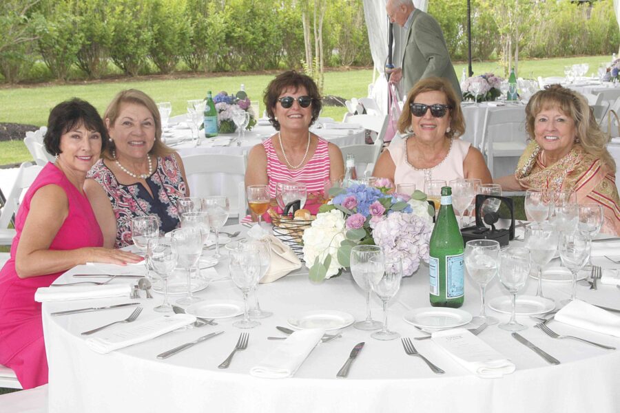 08/01/19, ANNUAL POWER OF PINK LUNCHEON WILL BENEFIT LEON HESS CANCER CENTER, Rumson, NJ, Peggy Bey, Vita Kolber, Maria Arcomano, Marianne Avigdor, Barbara Brager